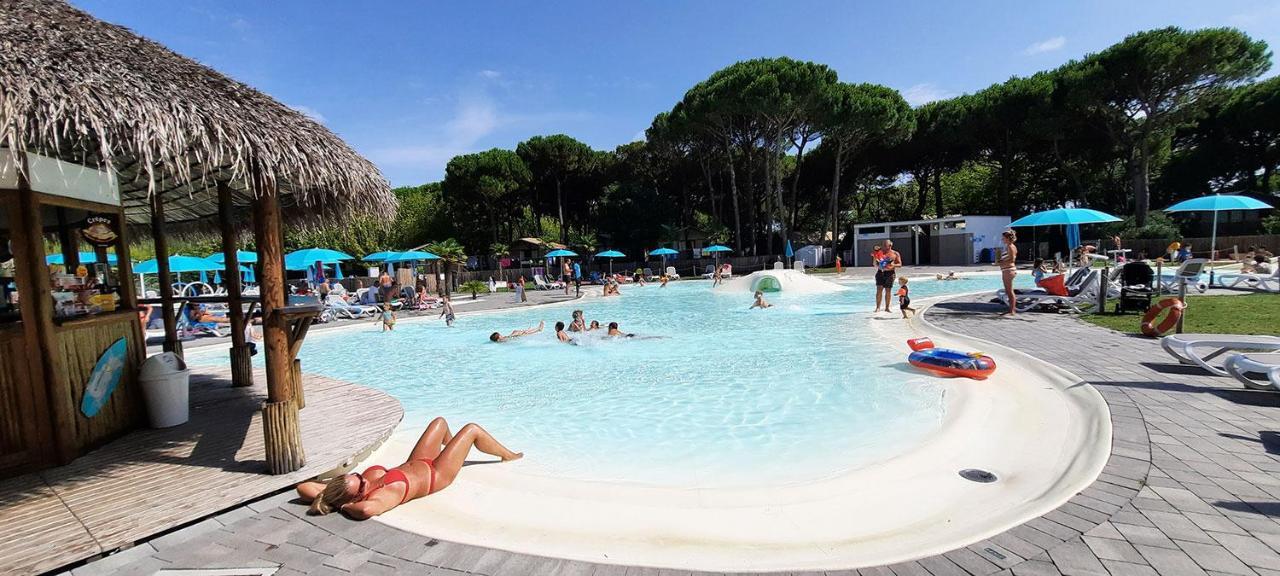 Estivo Premium Deluxe Mobile Homes On Camping Malibu Beach Lido di Jesolo Exteriör bild
